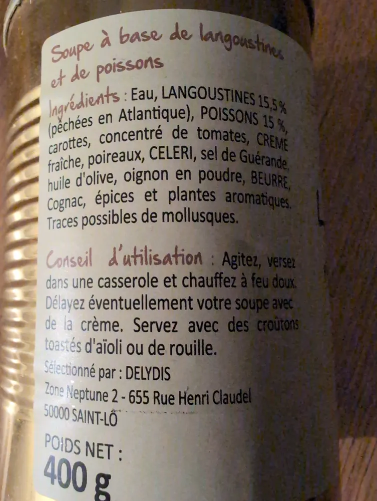 Soupe à base de langoustines et de poissons