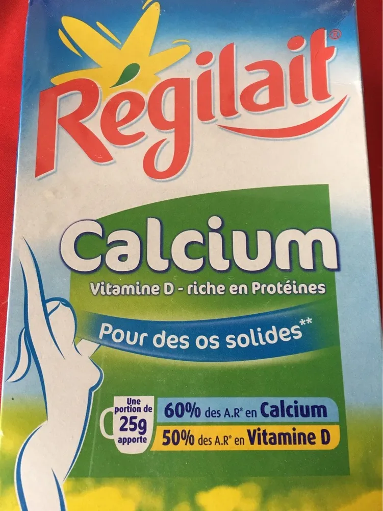 Lait en poudre écrémé à dissolution instantanée enrichi en calcium et en vitamine D