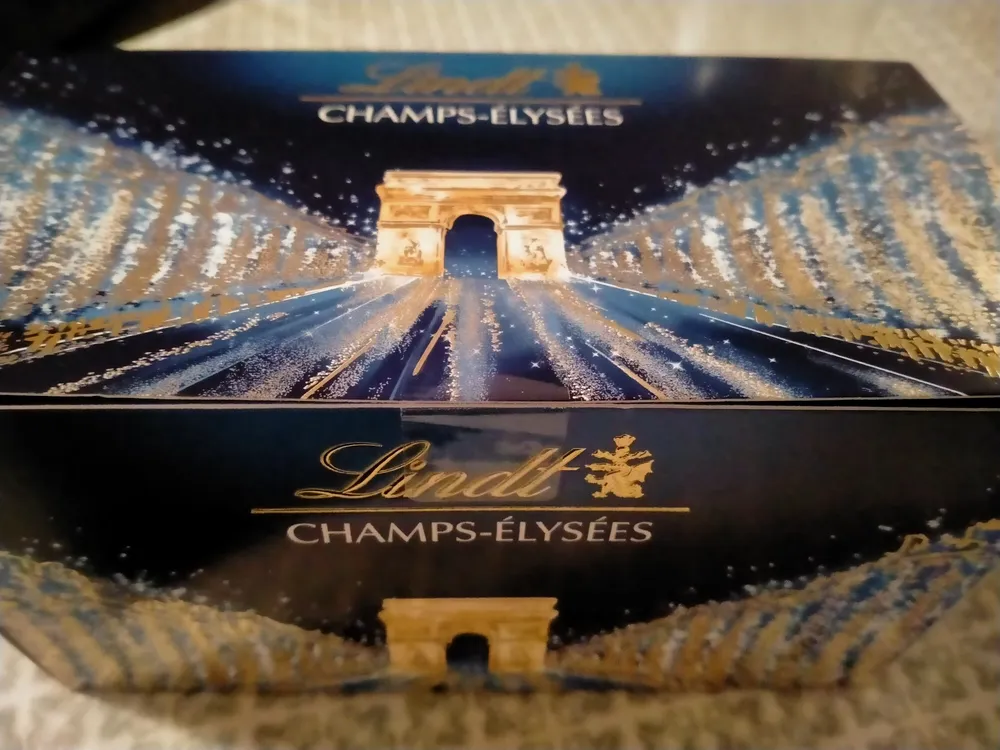 Champs-Elysées