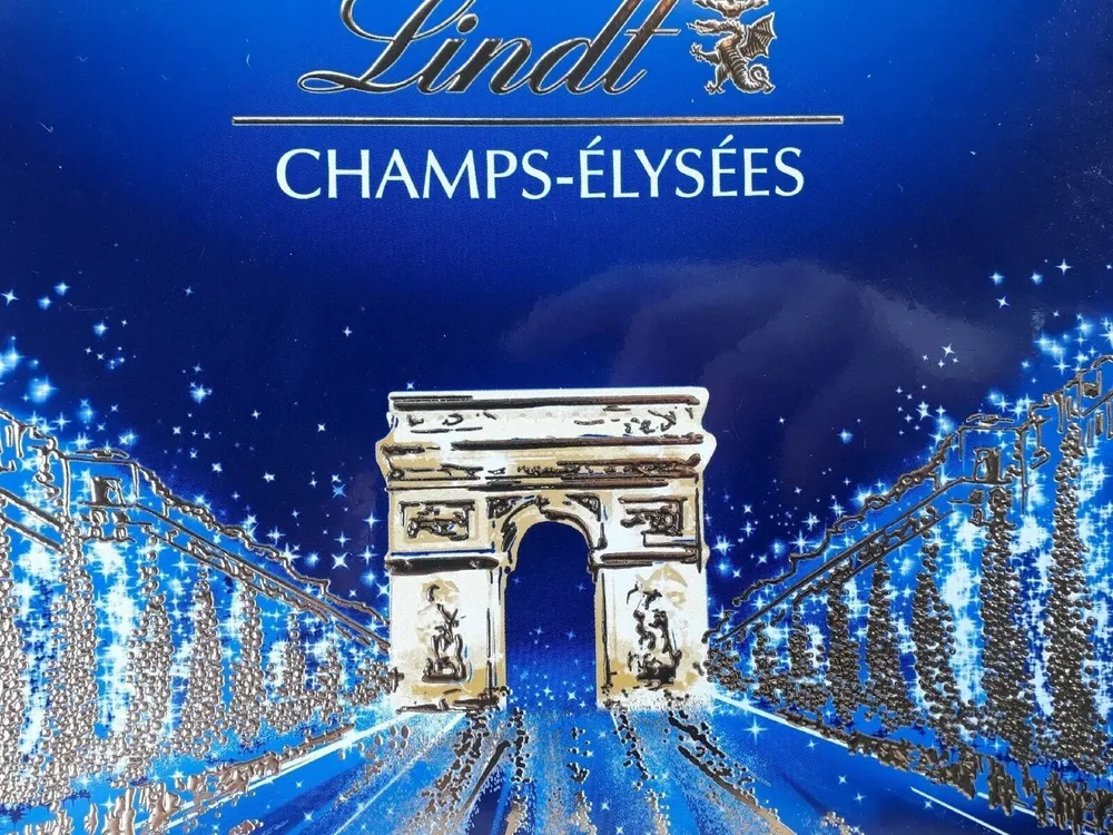 Champs-Elysées