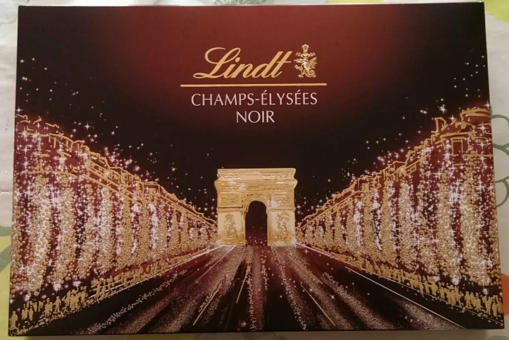 Champs-Élysées noir