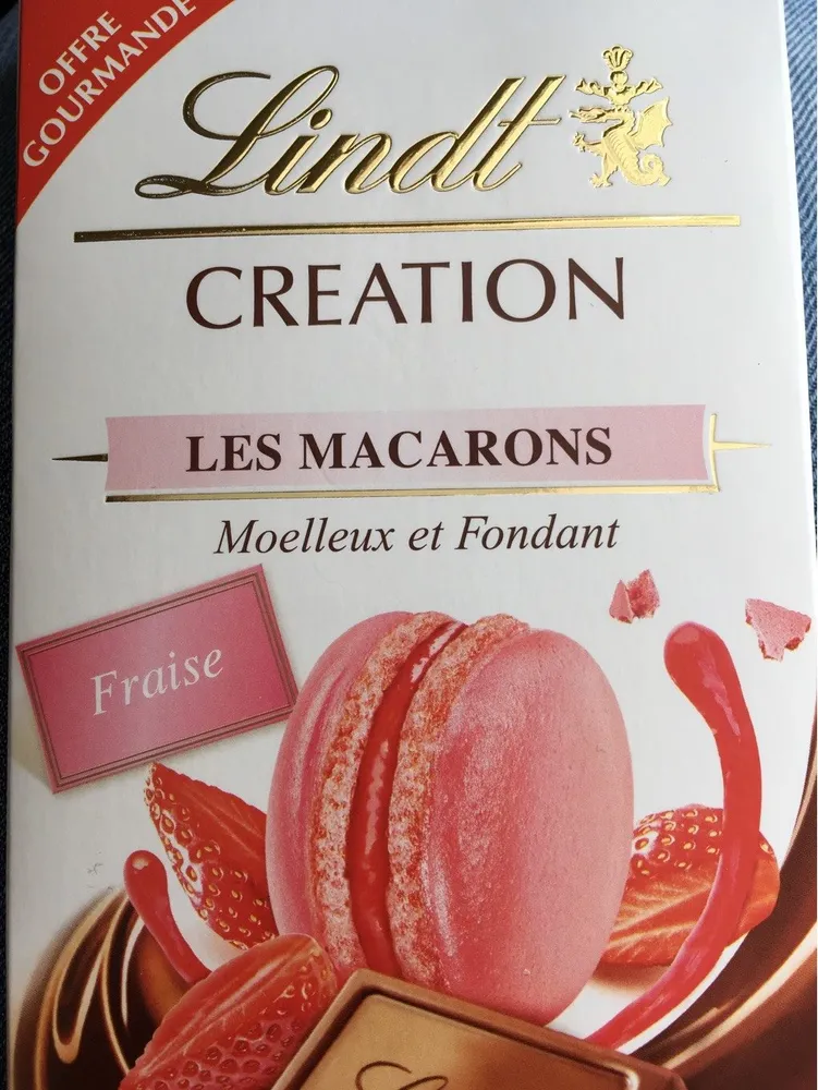 Création Les Macarons Fraise