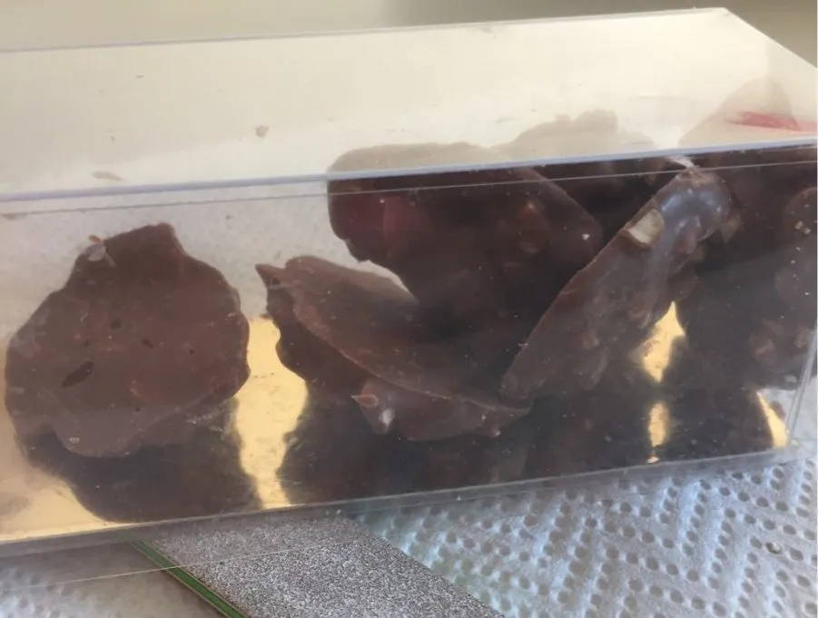 Bouchées de Chocolat au Lait aux Amandes