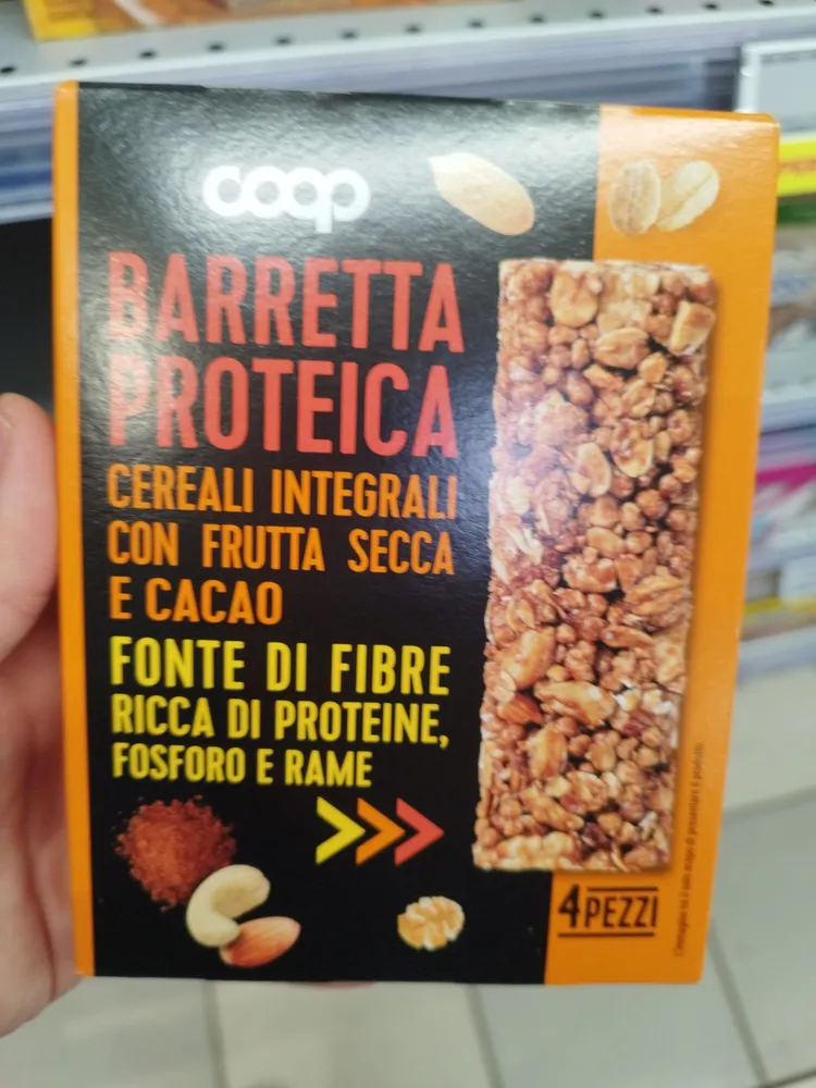 BARRETTA PROTEICA CEREALI INTEGRALI CON FRUTTA SECCA E CACAO