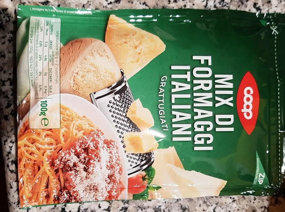 Mix di formaggi italiani grattugiati