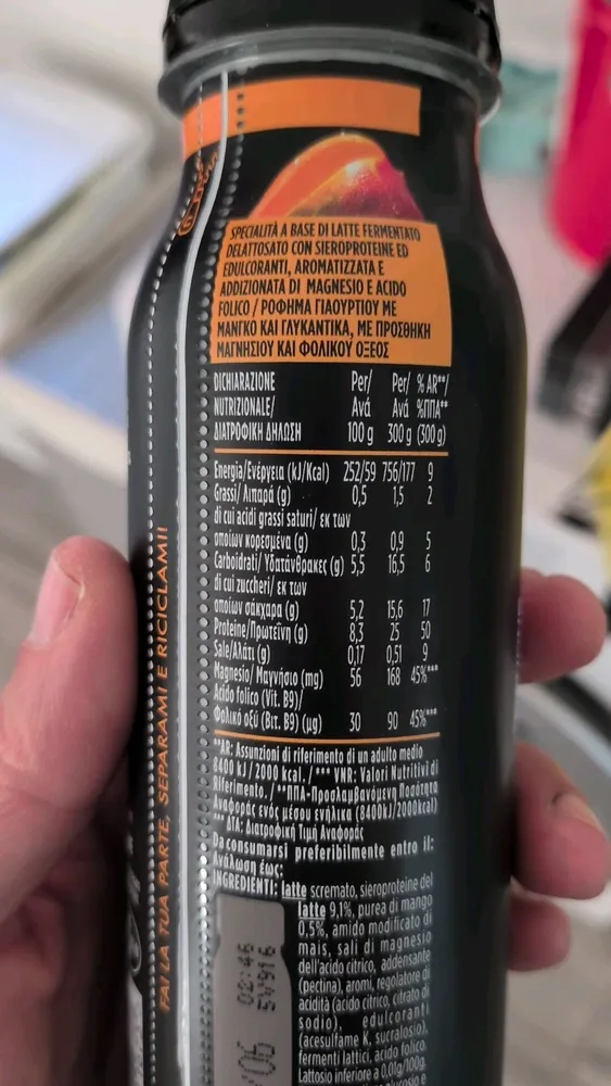 Danone hipro mango