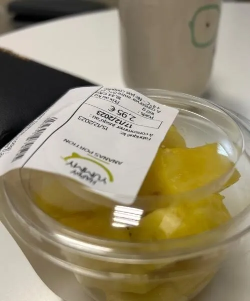 Ananas portion
