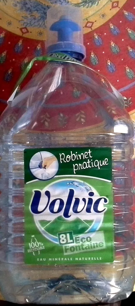 Trinkwasser Volvic
