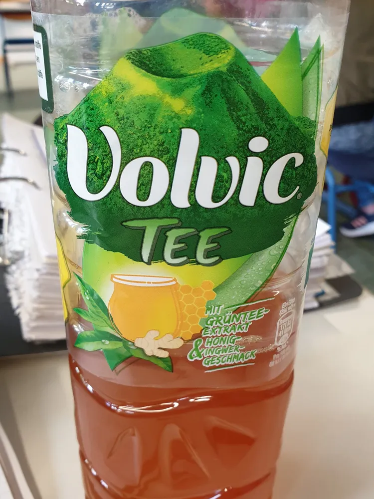 Tee mit Grüntee Honig Ingwer