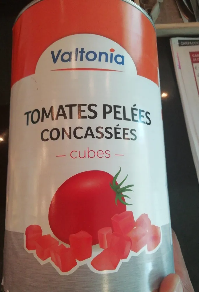 Tomate pelées
