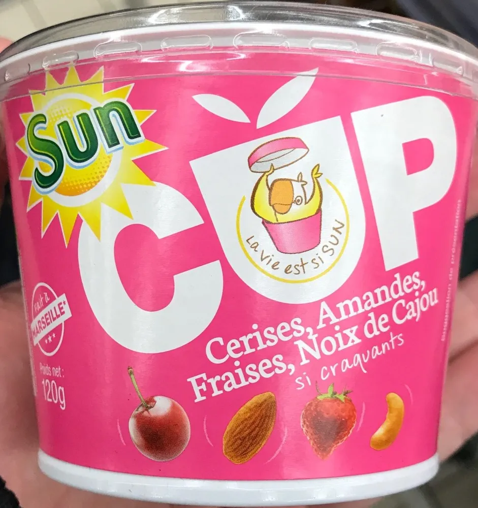Cup Cerises, Amandes, Fraises, Noix de Cajou