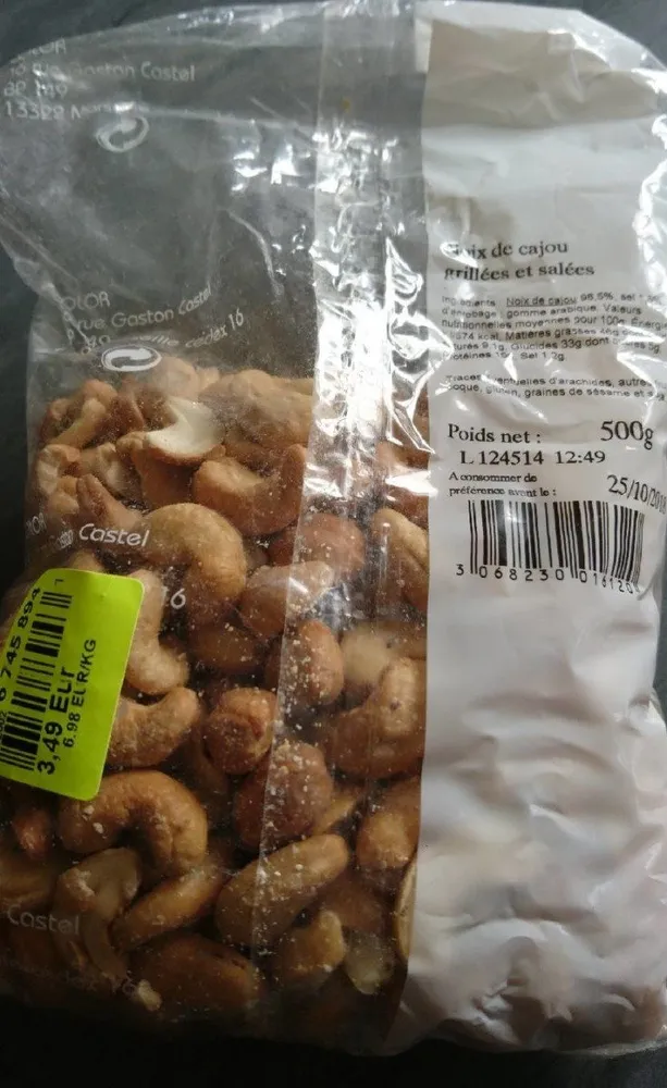 Noix de cajou grillées et salées