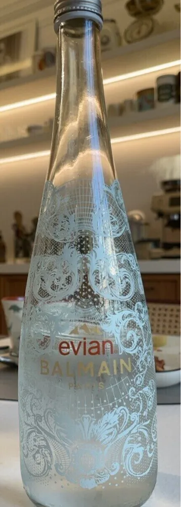 Evian x Balmain 0,75L Glas Limited Edition