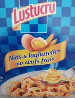 Nids de tagliatelles aux œufs frais