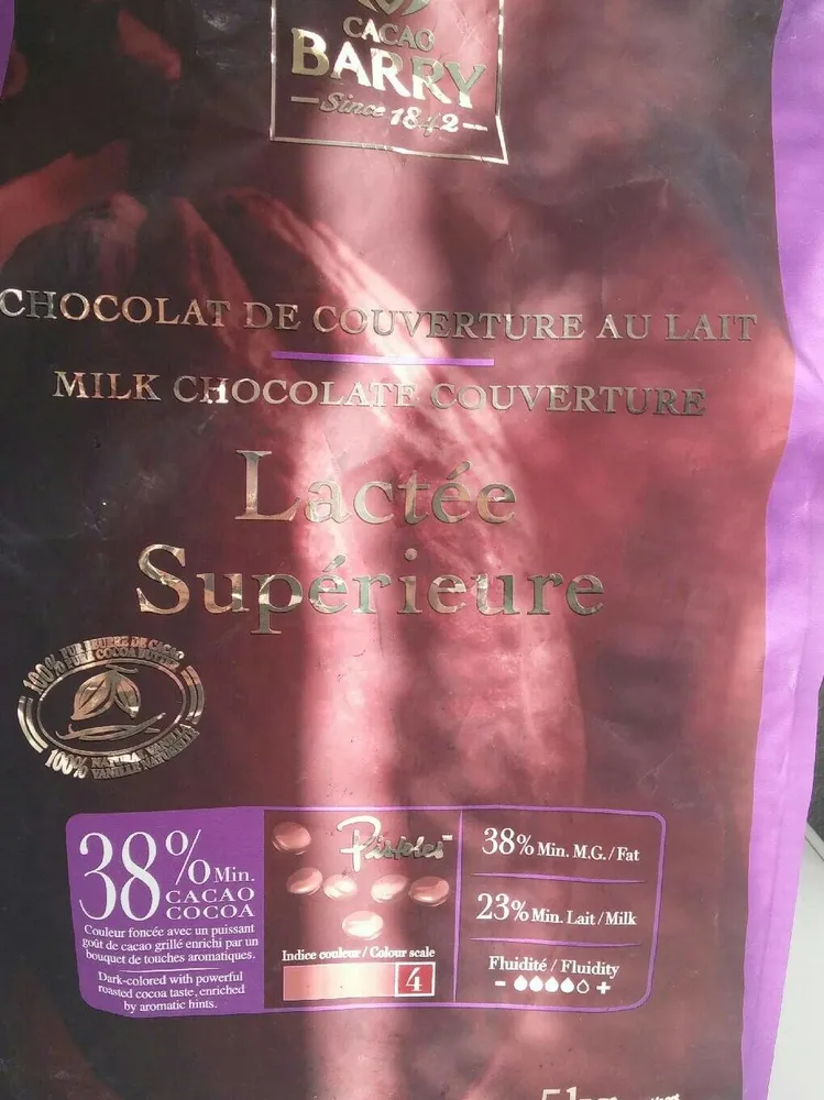 Chocolat de couverture au lait