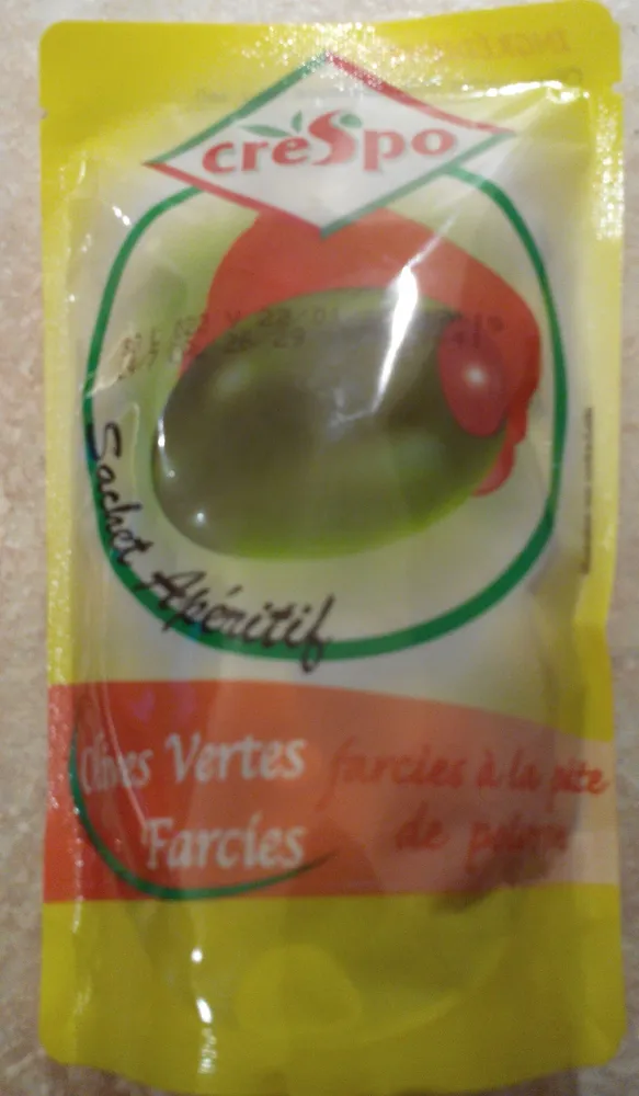 Olives vertes farcies à la pâte de poivron