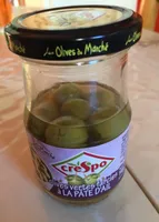 Olives vertes farcies à la pâte d'ail