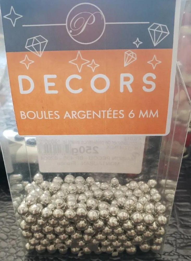 Boules argentées