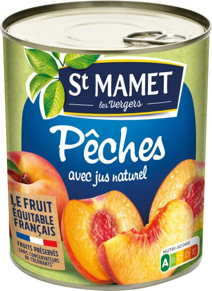 Pêches avec jus naturel