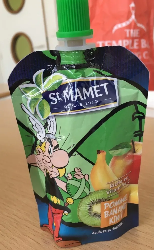 Spécialité de pomme, banane, kiwi