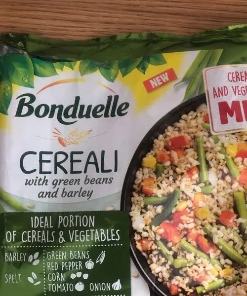 Cereali with green beans and barley