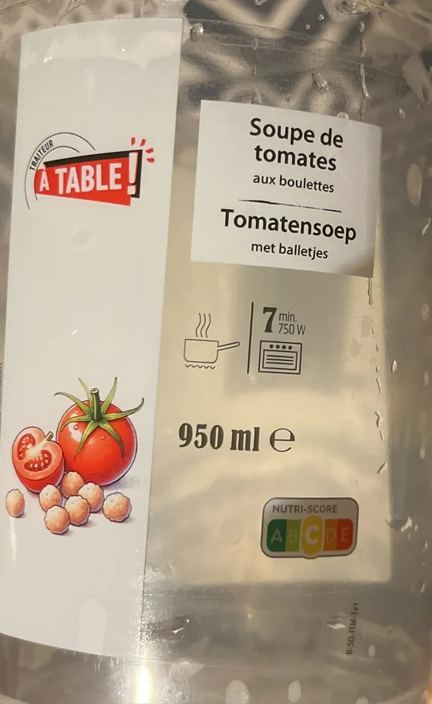 Soupe de tomates aux boulettes