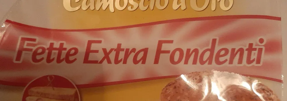 Formaggio con i buchi dolce e cremoso