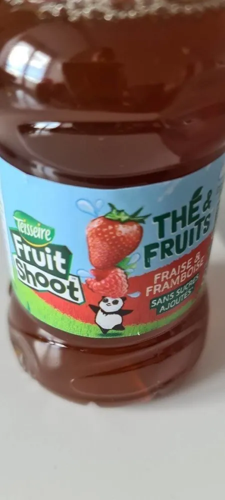 Thé et fruits fraise et framboise