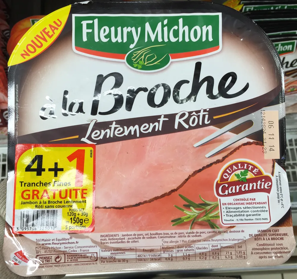 Jambon à la broche lentement rôti sans couenne