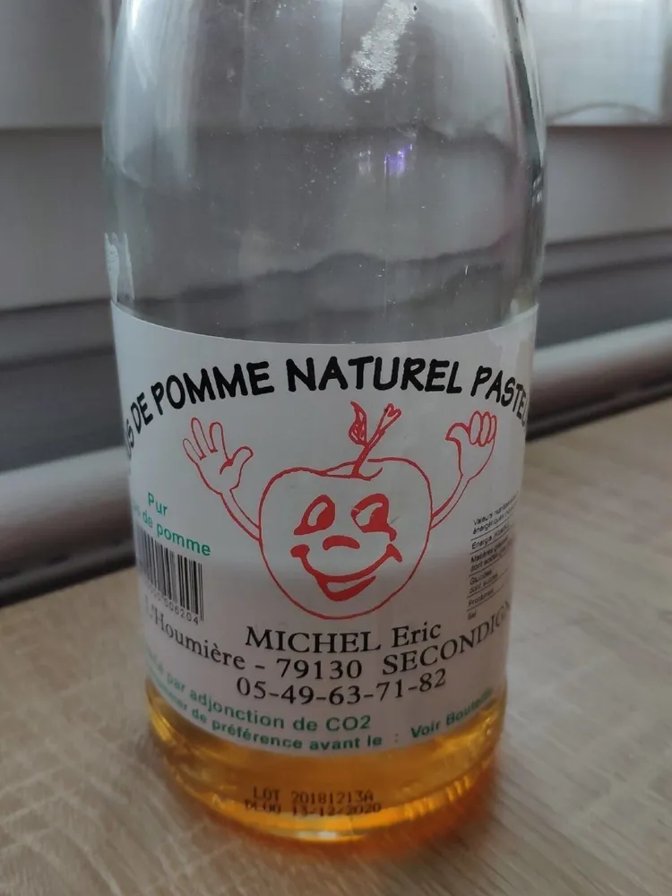 Jus de pomme naturel pasteurisé