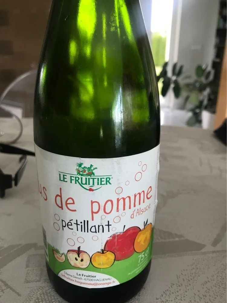 Jus de pomme petillant