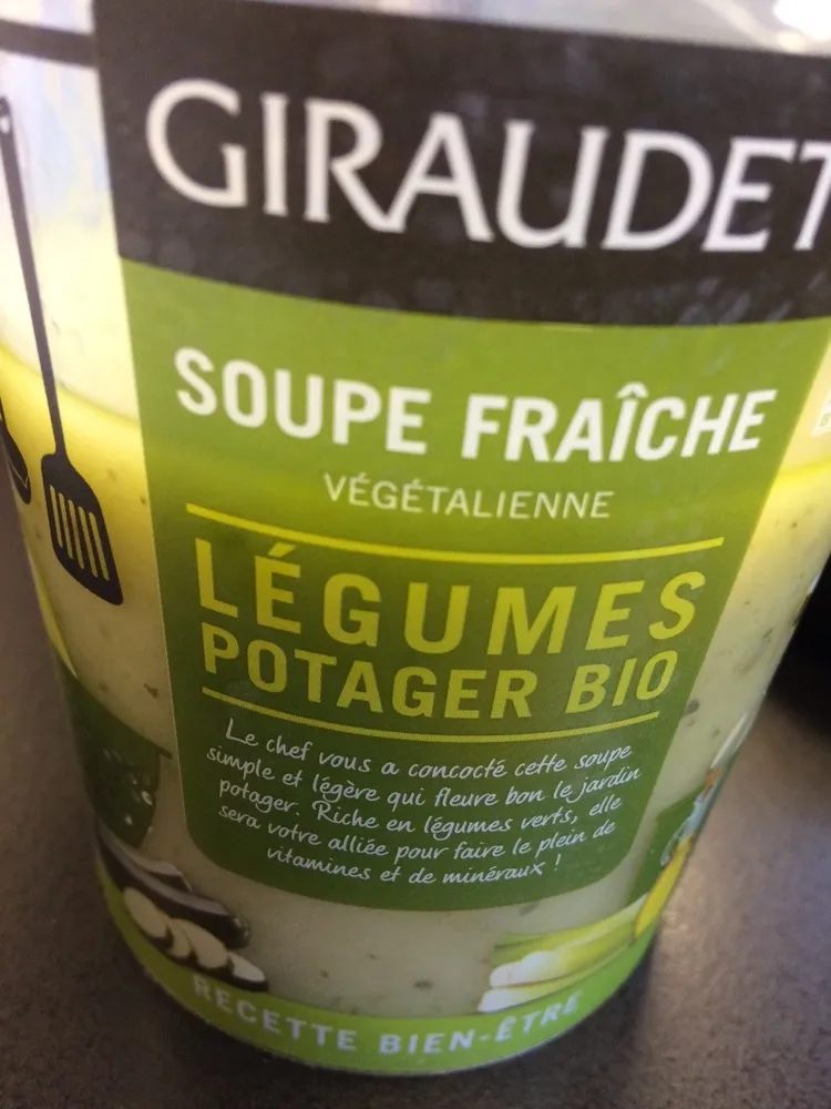 Soupe fraîche légumes potager bio