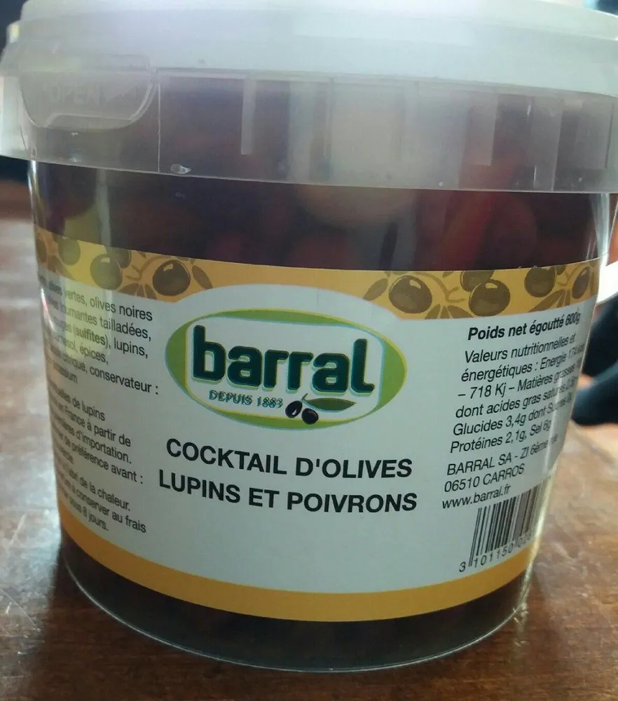 Cocktail d'olives lapins et poivrons