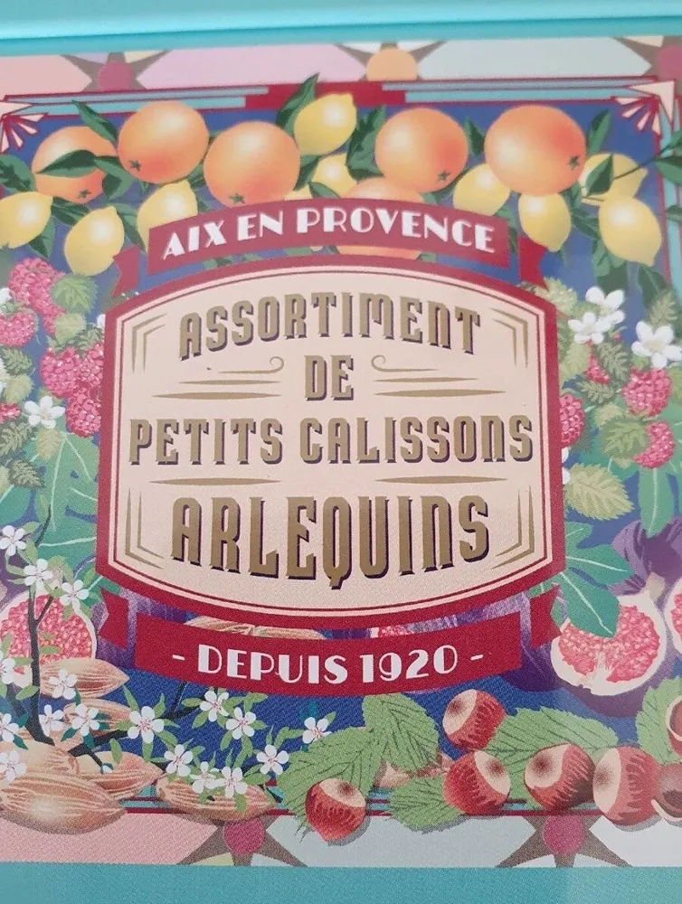 Assortiment de petits calissons arlequin