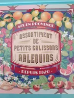Assortiment de petits calissons arlequin