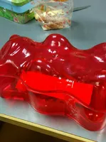 Boîte rouge ours
