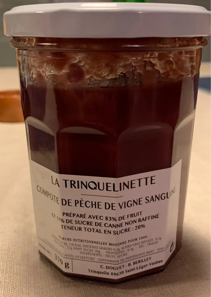 Compote de peches de vigne sanguine