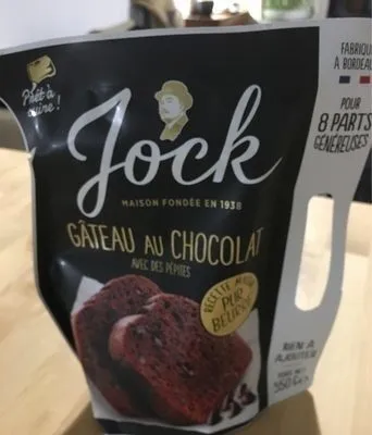 Gâteau au chocolat avec des pépites