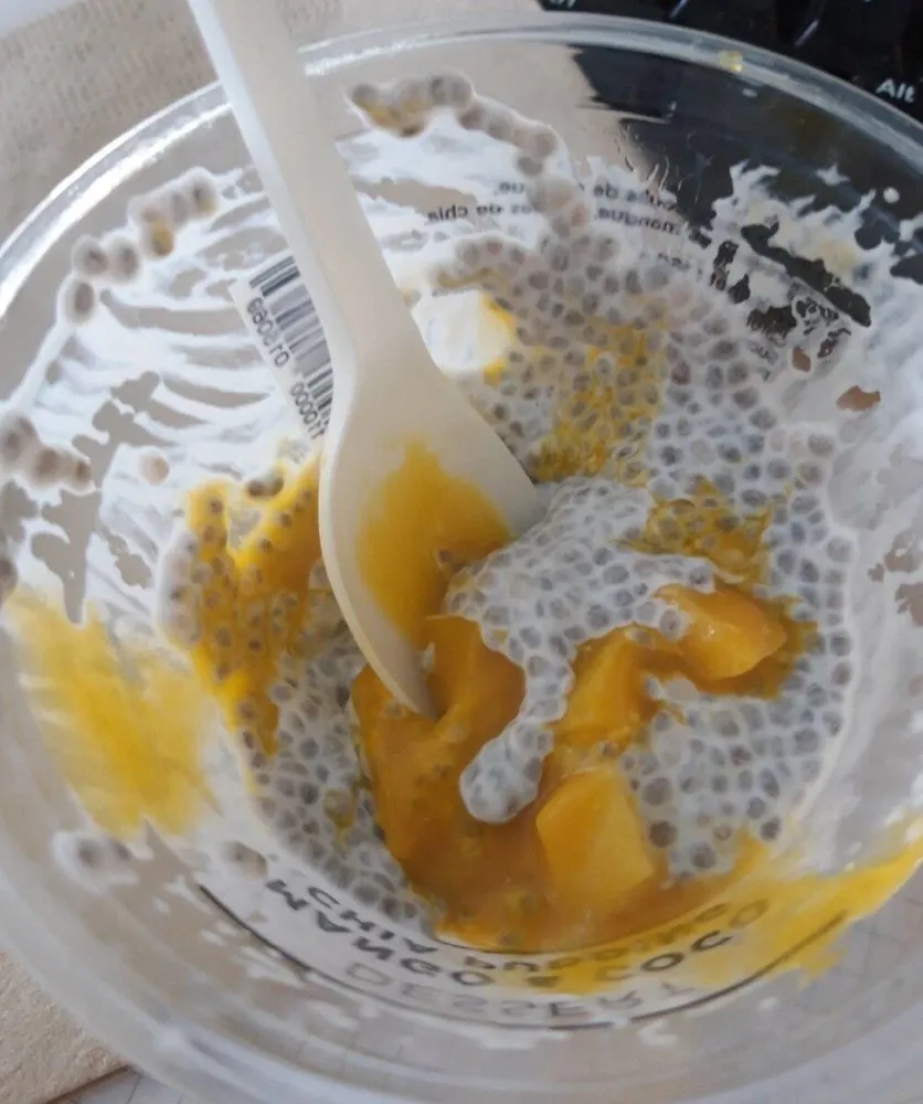 Mango & coco Chia pudding