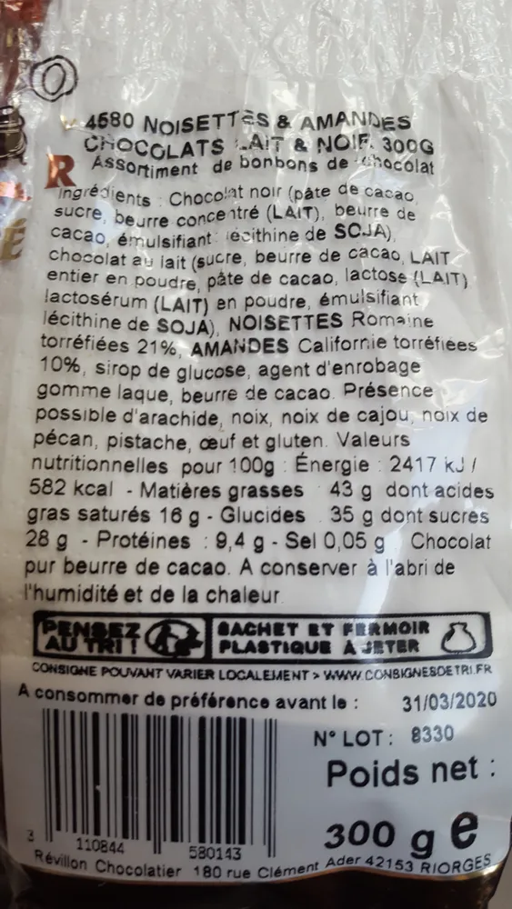 4580 noisettes & amandes chocolats laits & noir 300g