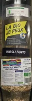 Muesli fruits