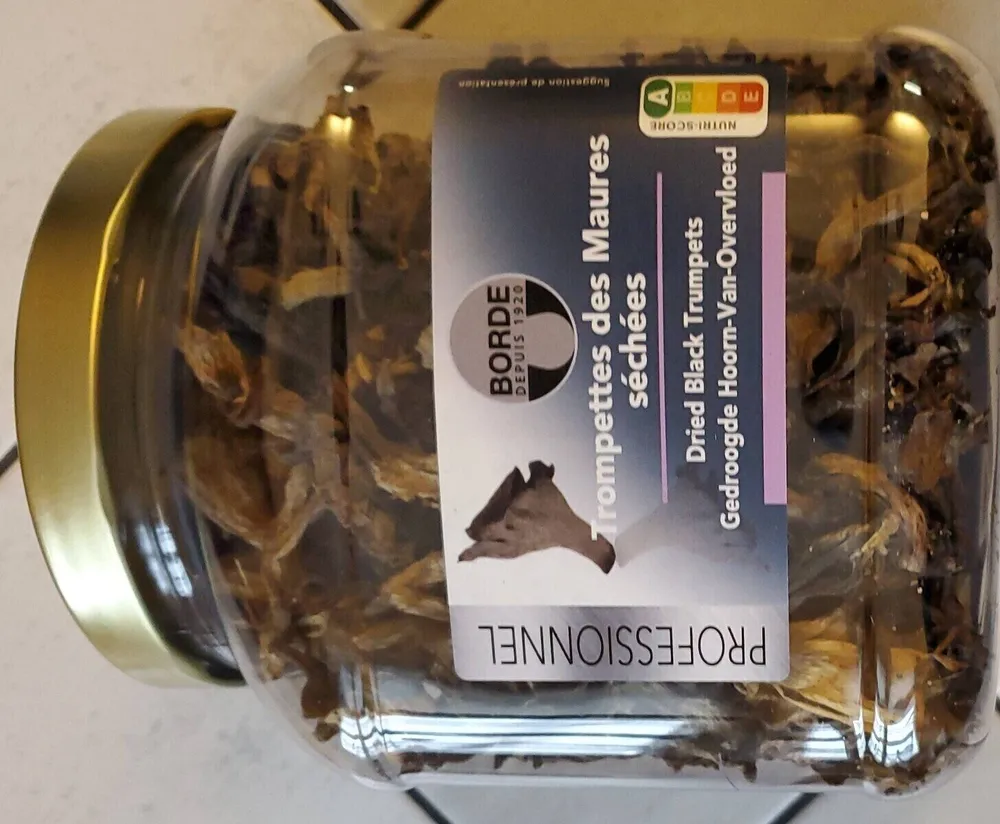 Trompettes des Maures séchés