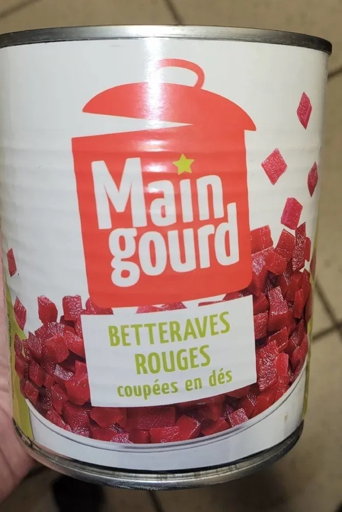 Betteraves rouges coupées en dés