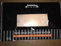 Foie gras de canard entier a l'Armagnac et au poivre doux