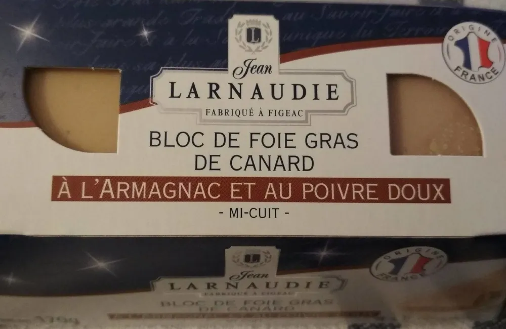 Bloc de foie gras de canard à l'Armagnac et au poivre doux
