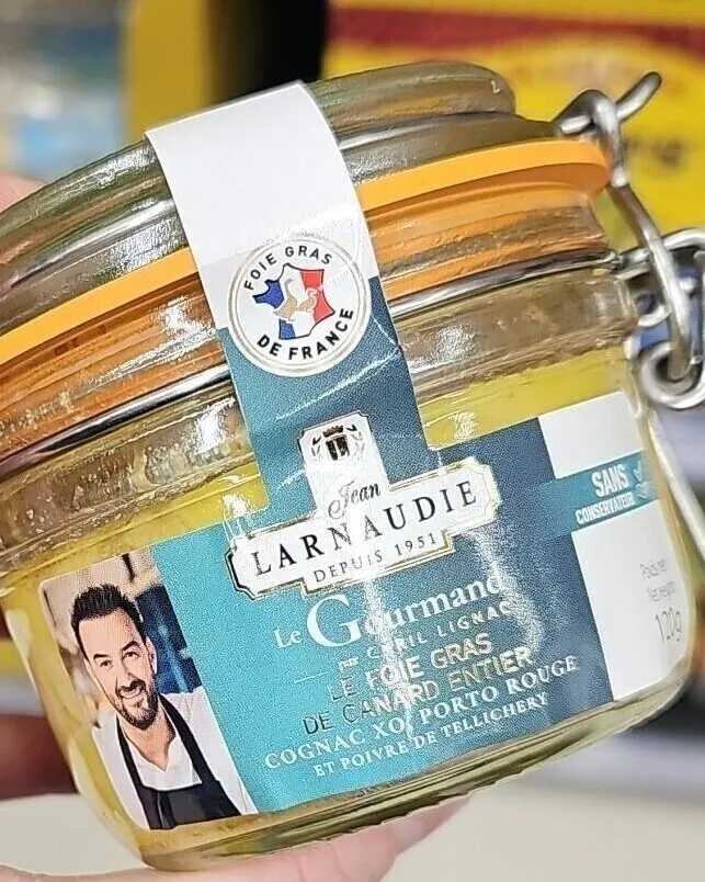 Le Gourmand Le Foie gras de canard entier Cognac XO Porto Rouge Poivre de Tellichery