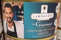 Manchons de canard confits au poivre