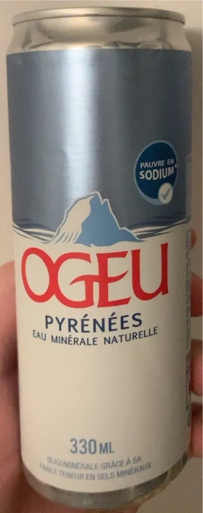 Eau minérale naturelle en canette