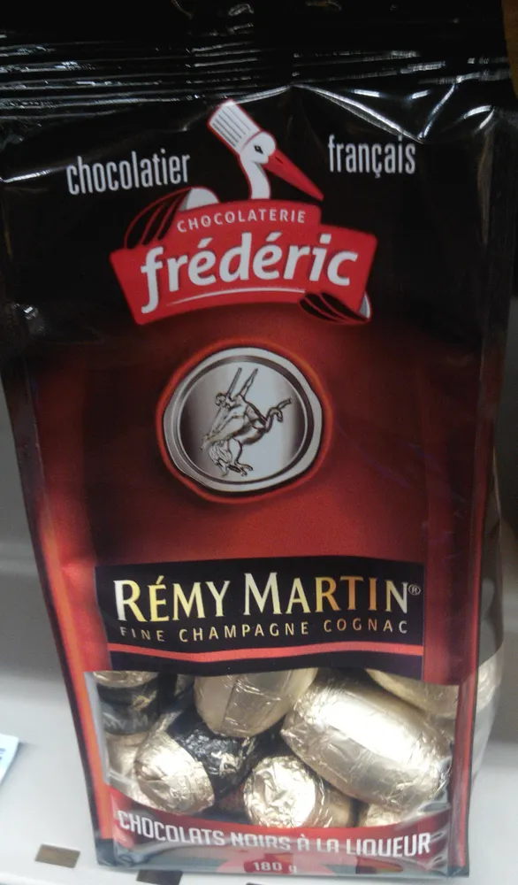 Chocolats noirs à la liqueur Rémy Martin®
