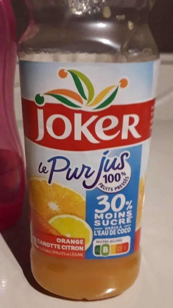 Pur jus orange carotte citron et eau de coco